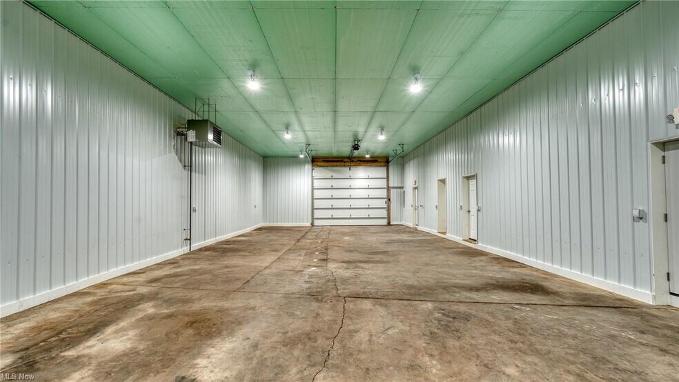More Photos Of 11126 E Pike Rd, Cambridge Light Manufacturing For Lease