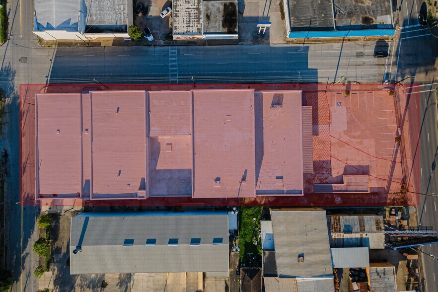 More Photos Of 102 S Shaver St, Pasadena Warehouse For Lease