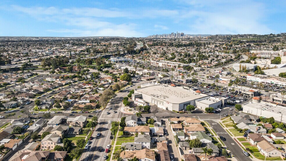 More Photos Of 661 W Riggin St, Monterey Park Apartments For Sale