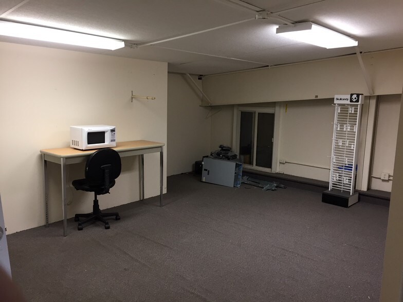 More Photos Of 7800 Laurel Ave, Madeira Medical For Lease