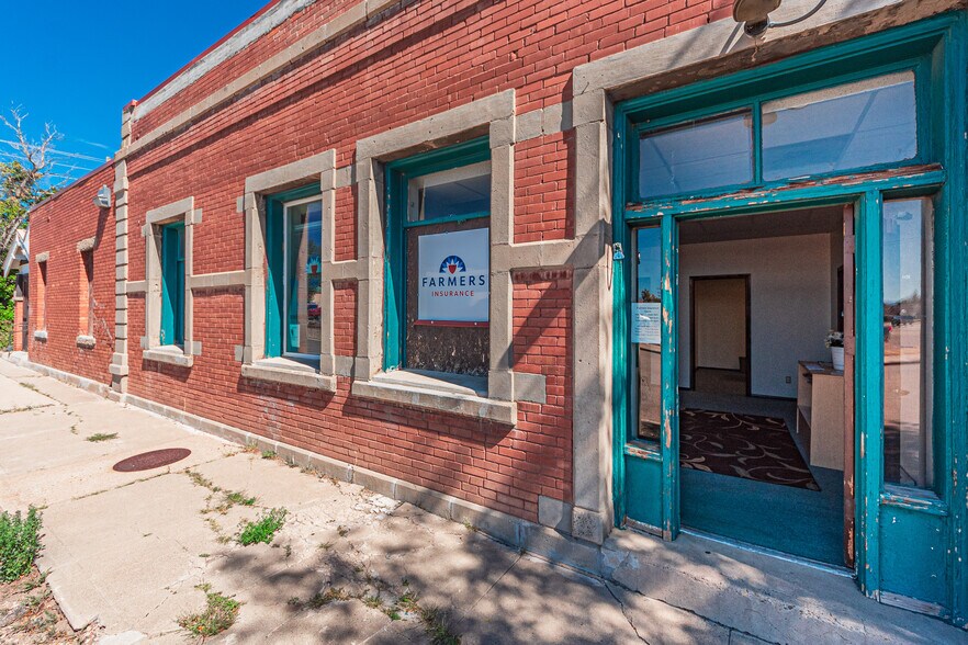 More Photos Of 134 W 7th St, Walsenburg Office Residential For Sale