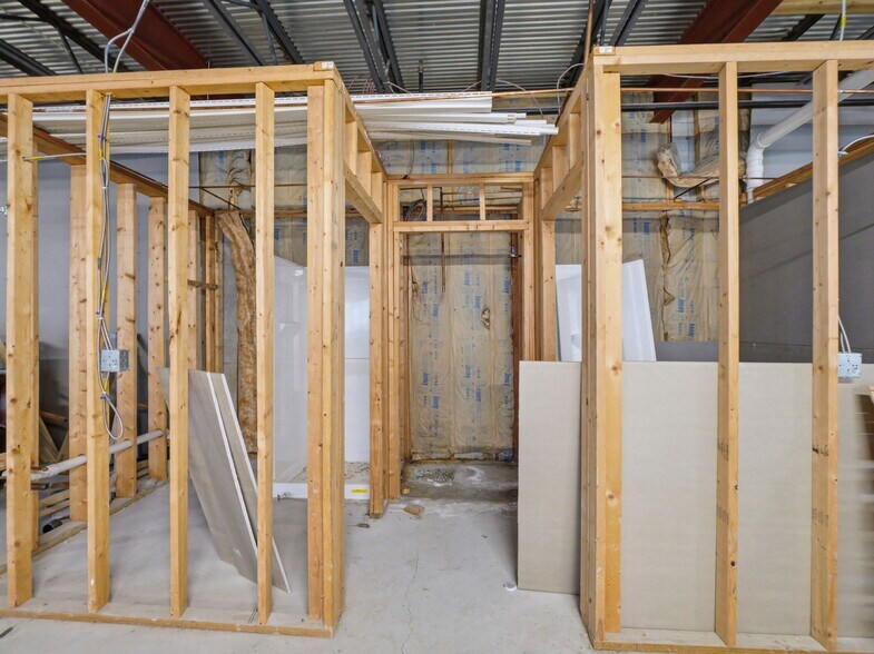 More Photos Of 89 W Main St, Northborough Apartments For Lease
