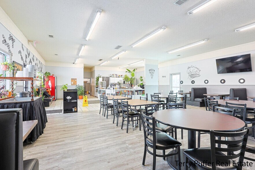 More Photos Of 246 Division St, Hesperia Restaurant For Sale