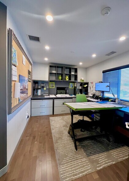 More Photos Of 123 Columbia Tpke, Florham Park Office For Sale