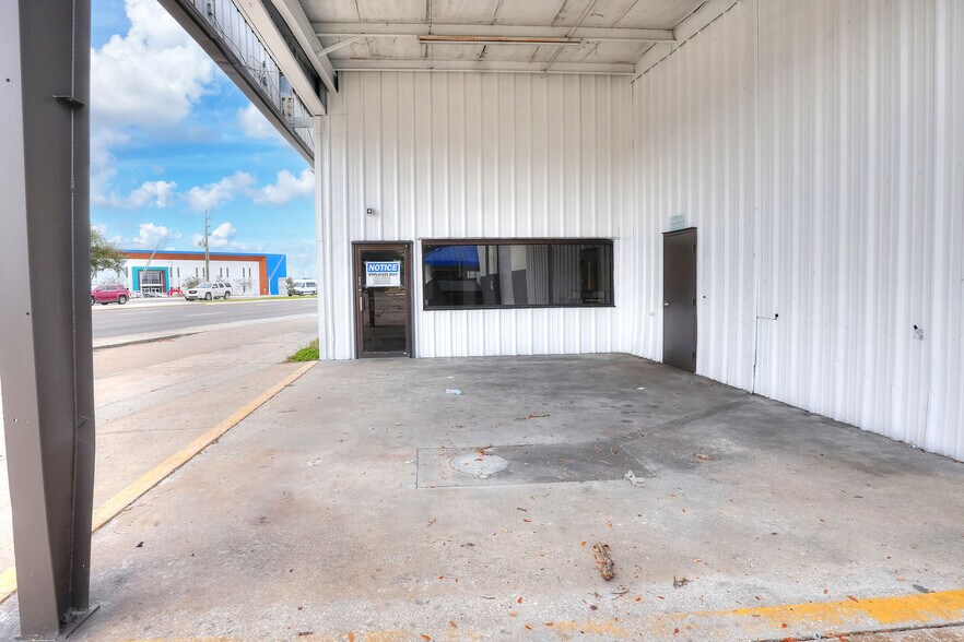 More Photos Of 1803 3rd St Sw, Winter Haven General Retail For Lease