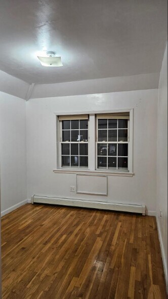 More Photos Of 215th St, Bayside Apartments For Sale