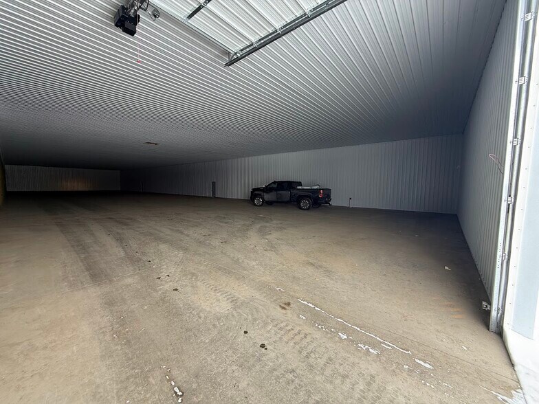 More Photos Of 1793 550th St, Wood Lake Manufacturing For Lease