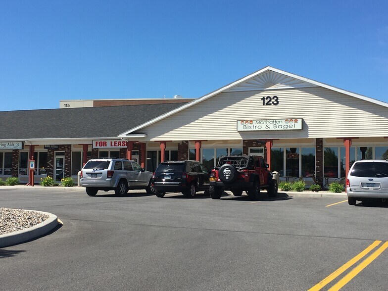 More Photos Of 123 Saratoga Rd, Schenectady Unknown For Lease