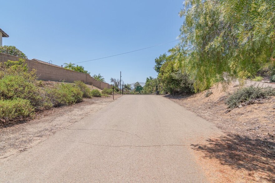 More Photos Of 3137 E Valley Pky, Escondido Land For Sale