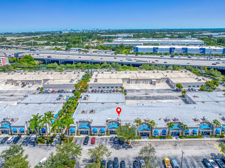 More Photos Of 2860 W State Road 84, Fort Lauderdale Office For Sale