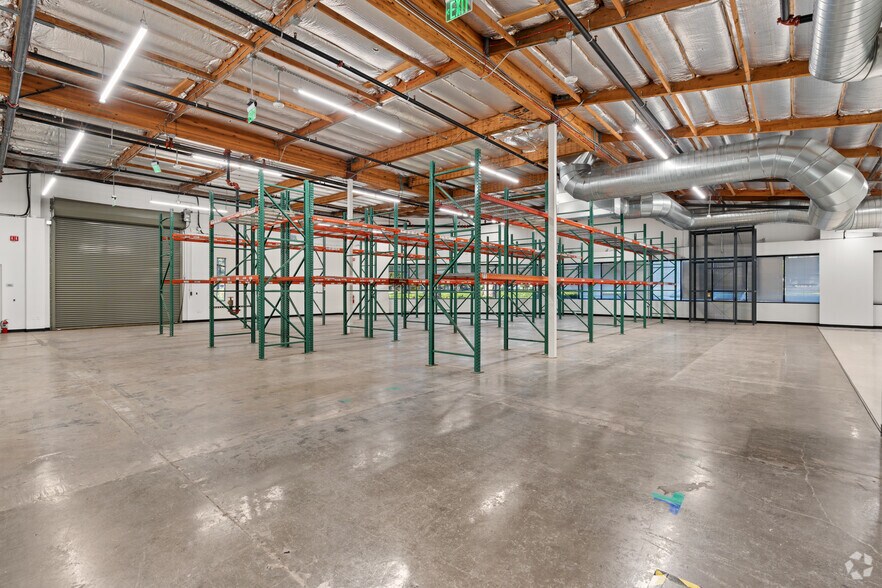 More Photos Of 2580 Junction Ave, San Jose Research And Development For Lease