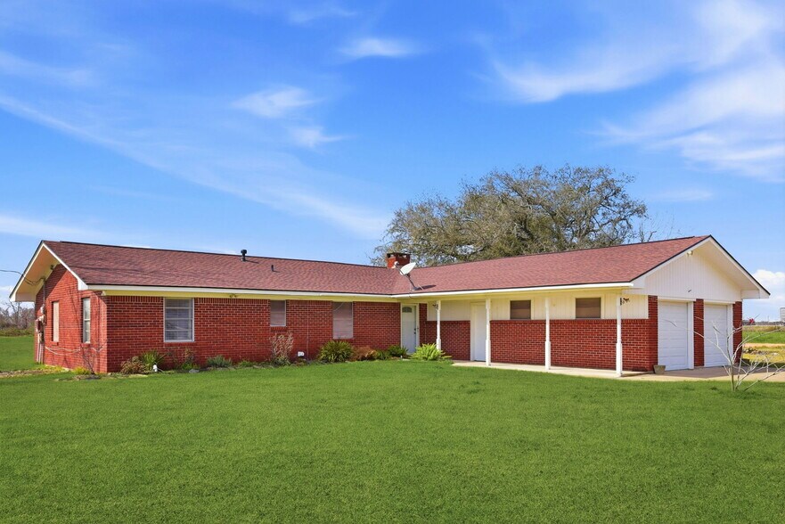 More Photos Of 1839 Henderson rd, Angleton Land For Sale