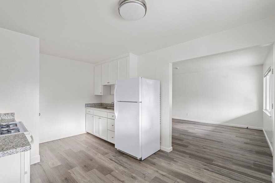 More Photos Of 236 Higdon Ave, Mountain View Apartments For Sale