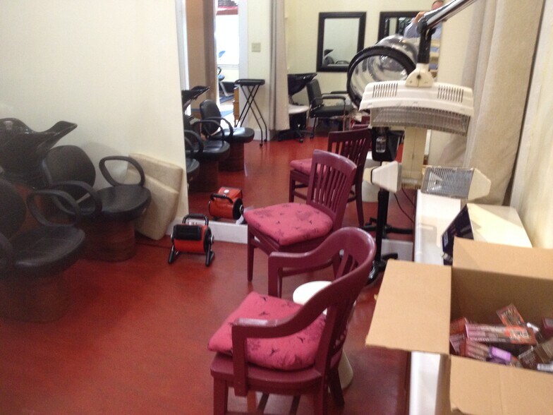 More Photos Of 1401-1409 Castro St, San Francisco Storefront Retail Residential For Lease