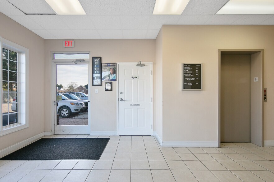 More Photos Of 2915 Raeford Rd, Fayetteville Medical For Lease