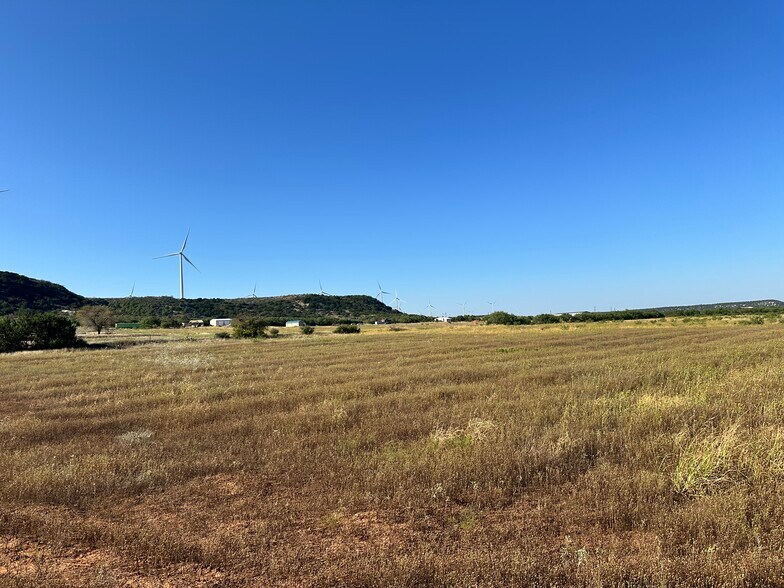 More Photos Of 800 County Road 214, Sweetwater Land For Lease