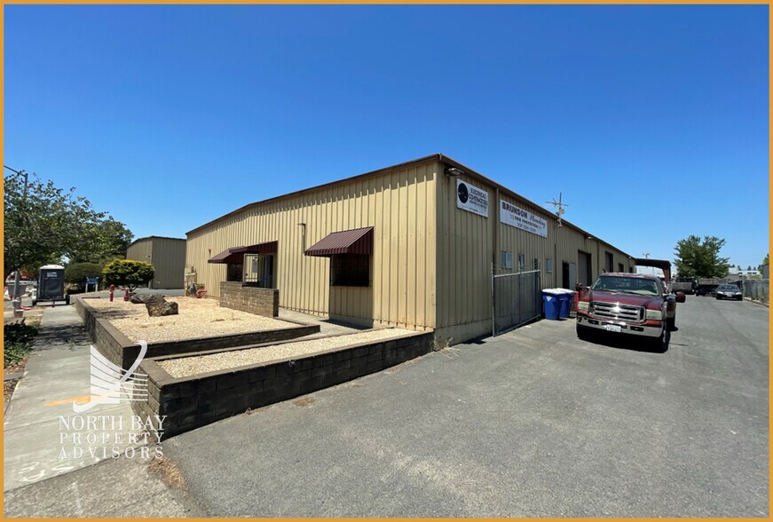 More Photos Of 978 Kaiser Rd, Napa Warehouse For Lease