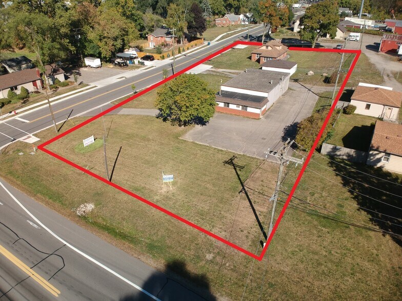 More Photos Of 3220 W Auburn Rd, Rochester Hills Warehouse For Sale