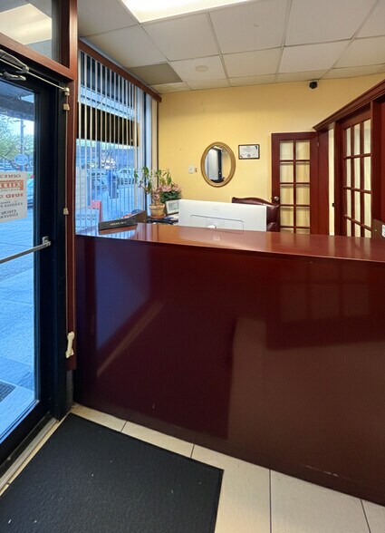 More Photos Of 3939 White Plains Rd, Bronx Storefront Retail Residential For Sale