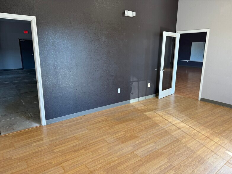 More Photos Of 946 Tamiami Trl, Port Charlotte Medical For Lease