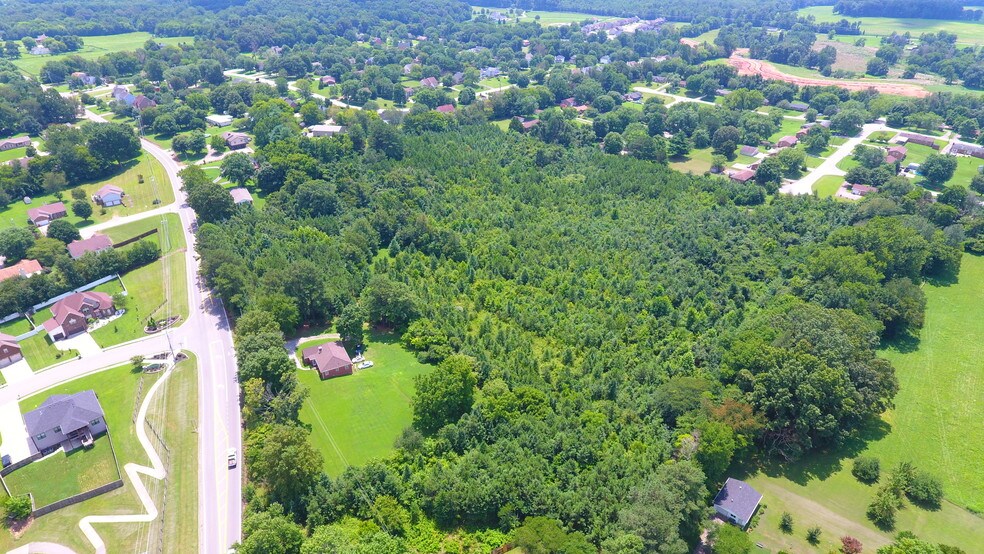 More Photos Of 820 Rossview Rd, Clarksville Land For Sale
