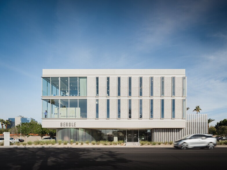 Primary Photo Of 500 E Thomas Rd, Phoenix Loft Creative Space For Lease