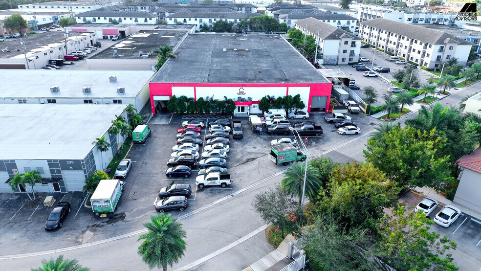 More Photos Of 290 W 78th Rd, Hialeah Warehouse For Sale