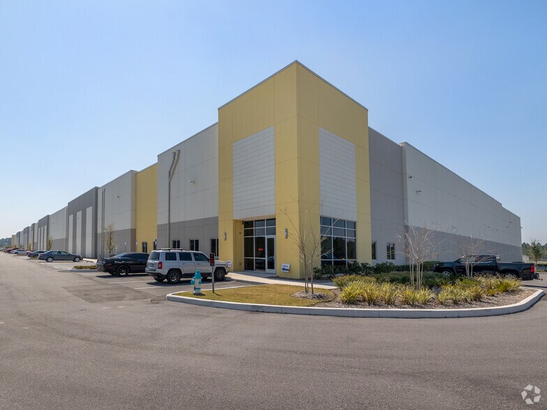 More Photos Of 11015 Development Way, Jacksonville Unknown For Lease