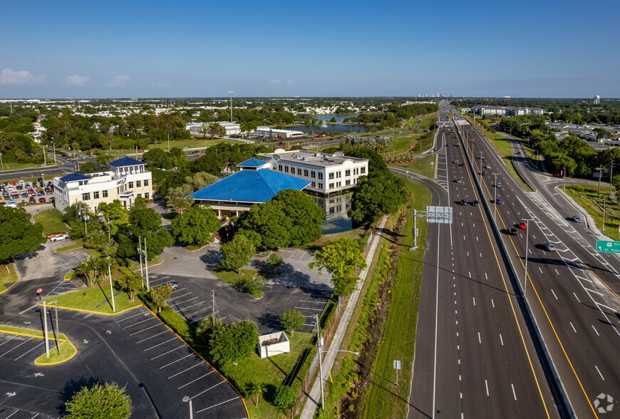 More Photos Of 10300 49th St, Clearwater Unknown For Lease