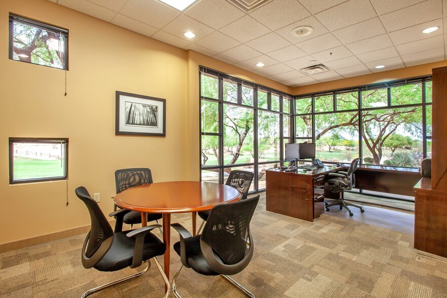 More Photos Of 8155 E Indian Bend Rd, Scottsdale Office For Sale