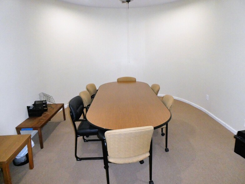 More Photos Of 335 Evesham Ave, Lawnside Medical For Lease