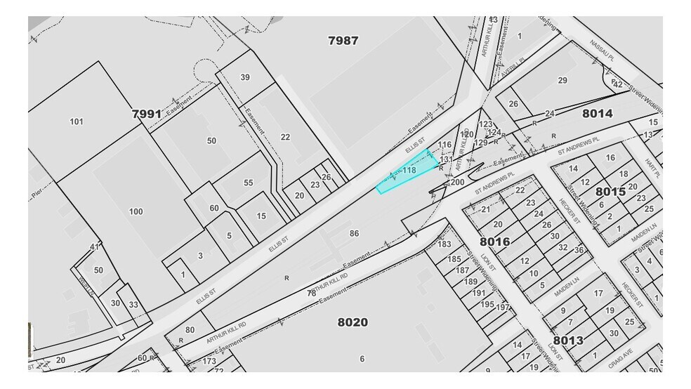 More Photos Of 24 Ellis St, Staten Island Storefront Retail Office For Sale