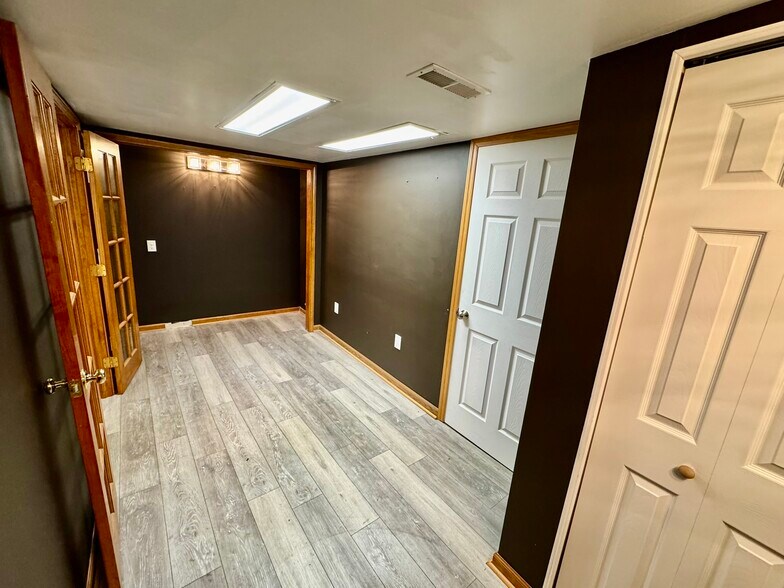 More Photos Of 4990 Broadway, Depew Storefront For Lease