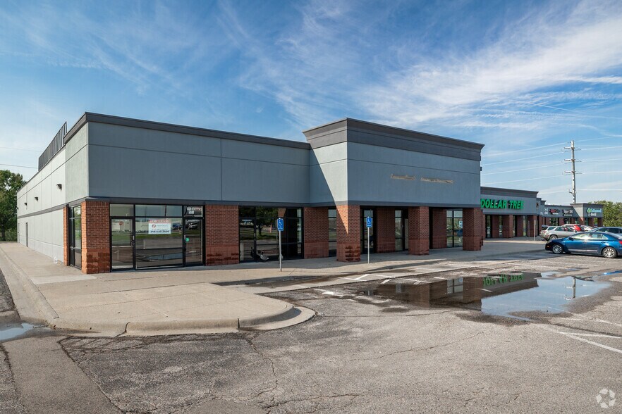 More Photos Of 11333 E Kellogg Dr, Wichita General Retail For Lease