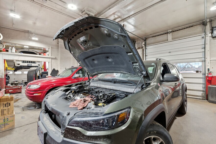 More Photos Of 196 3rd Avenue East N, Kalispell Service Station For Sale