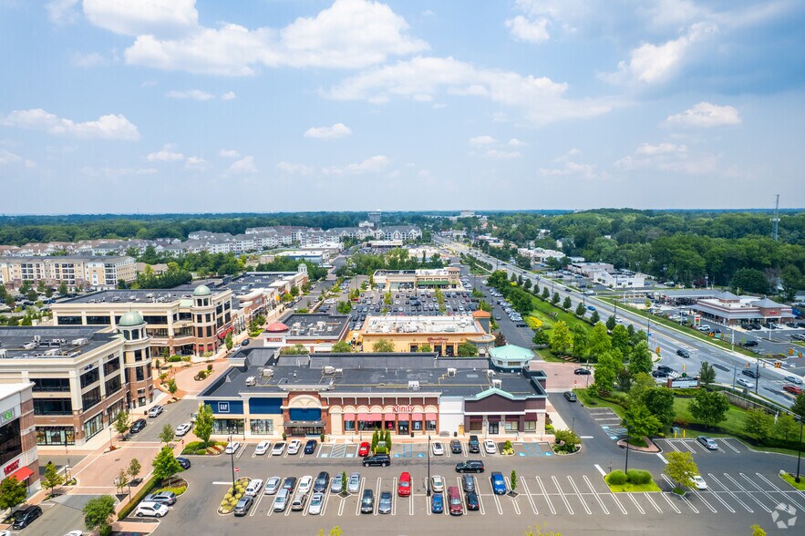More Photos Of 941 Haddonfield Rd, Cherry Hill Storefront For Lease