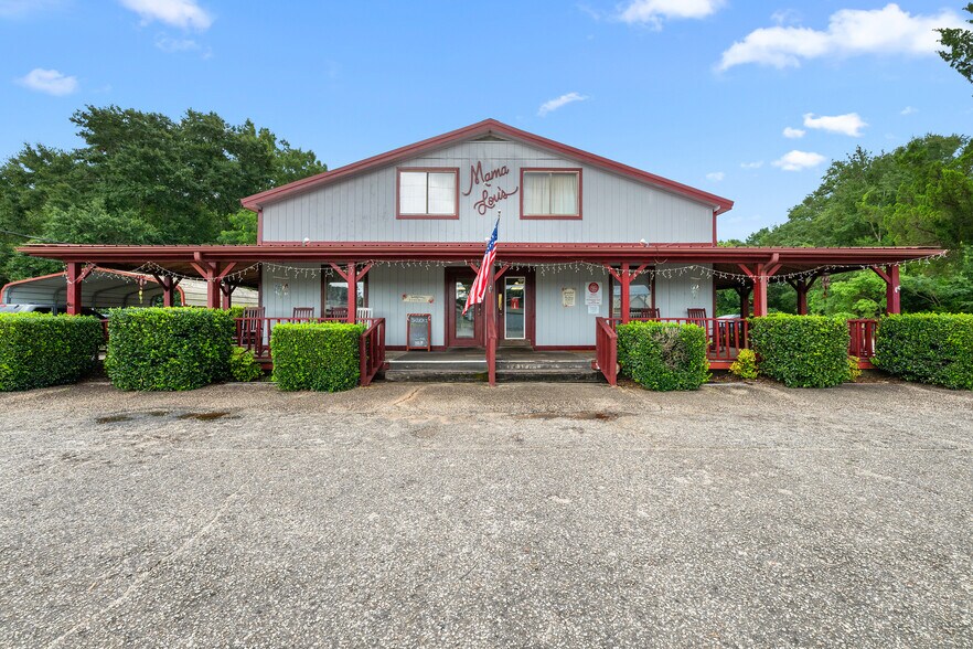 More Photos Of 22288 Pine St, Robertsdale Restaurant For Sale