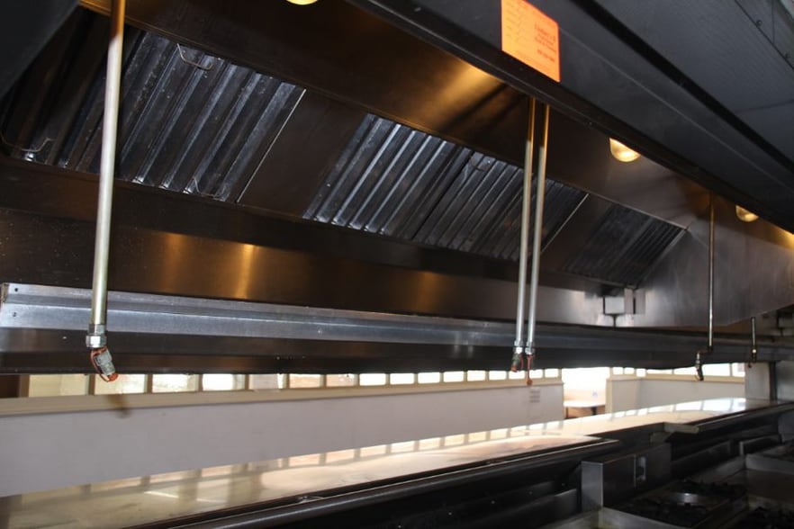 More Photos Of 10910 New Halls Ferry Rd, Saint Louis Restaurant For Lease