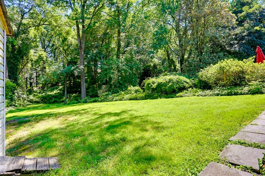 More Photos Of 515 Apple Grove Rd, Silver Spring Assisted Living For Sale