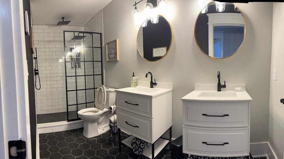 More Photos Of 286 Lakeview Drive Rd, Highland Lake Specialty For Sale