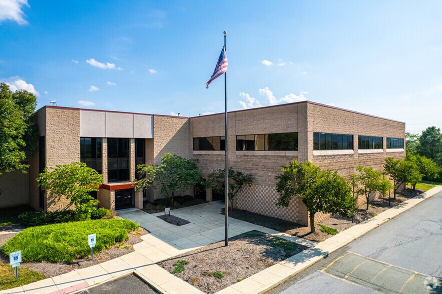 More Photos Of 668 Gravel Pike, East Greenville Manufacturing For Lease
