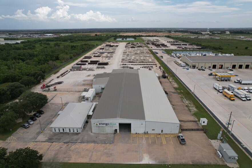 More Photos Of 29315 Highway Blvd, Katy Manufacturing For Lease