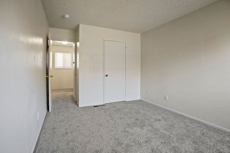More Photos Of 3321 Santa Rosa Ct, Merced Apartments For Sale