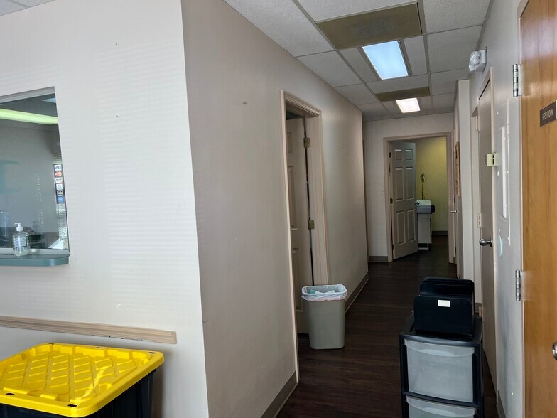 More Photos Of 7221-7231 Hanover Pky, Greenbelt Medical For Sale