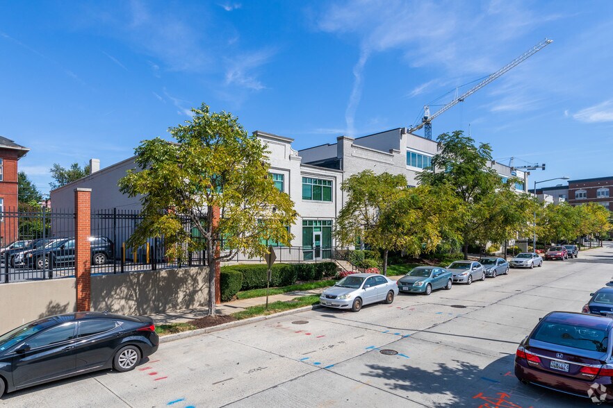 More Photos Of 120 Q St NE, Washington Loft Creative Space For Lease