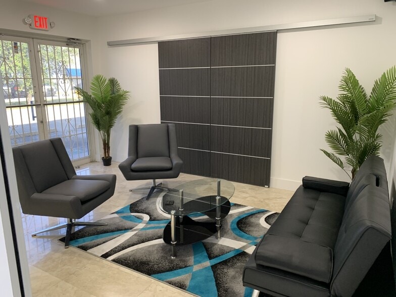 More Photos Of 4960 NW 165th St, Miami Warehouse For Sale