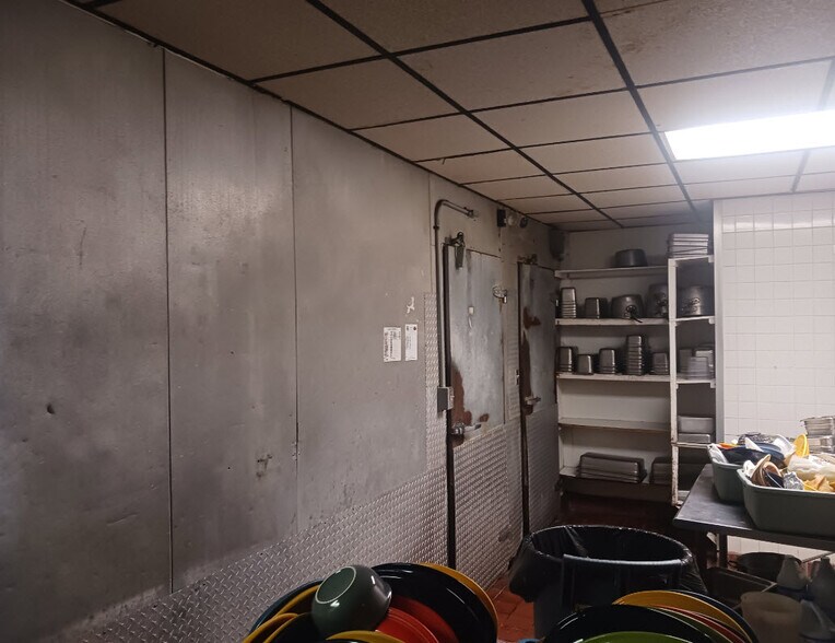 More Photos Of 3460 Cypress Mill Rd, Brunswick Restaurant For Sale