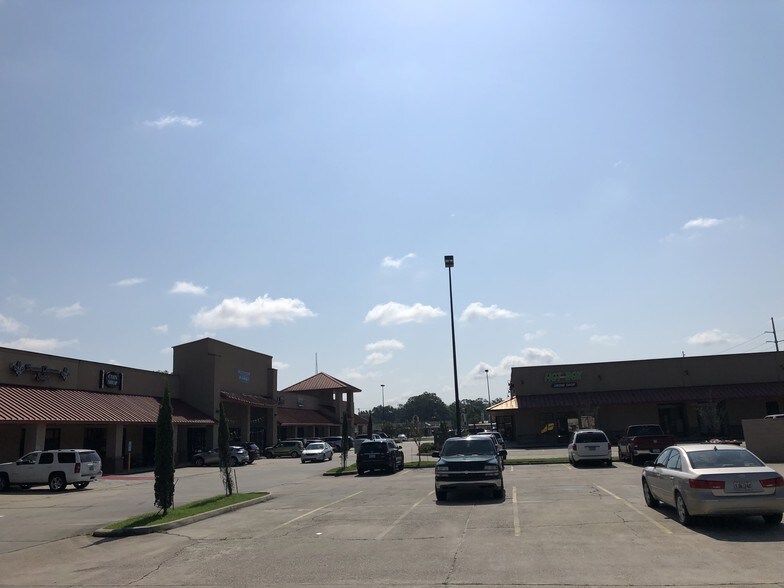 More Photos Of 7755 Magnolia Beach Rd, Denham Springs Unknown For Lease