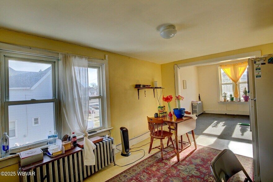 More Photos Of 32 W Southern Ave, Williamsport General Retail For Sale