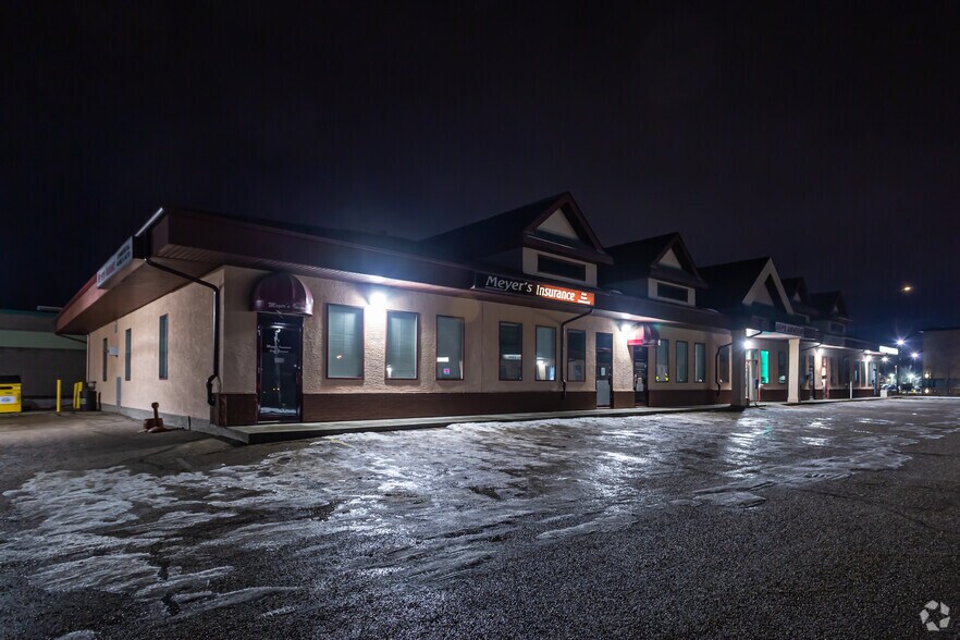 More Photos Of 130 Broadway Blvd, Sherwood Park Medical For Sale